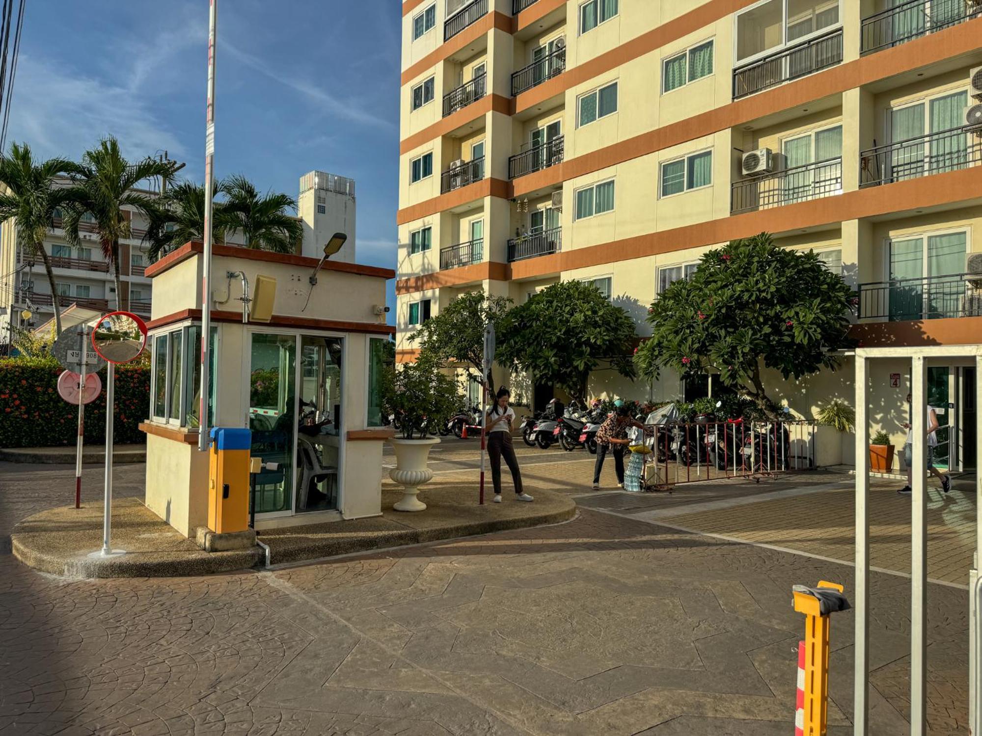 卧室直达泳池 全网最低价 到中天海滩5分钟 Jomtien Beach Exterior photo